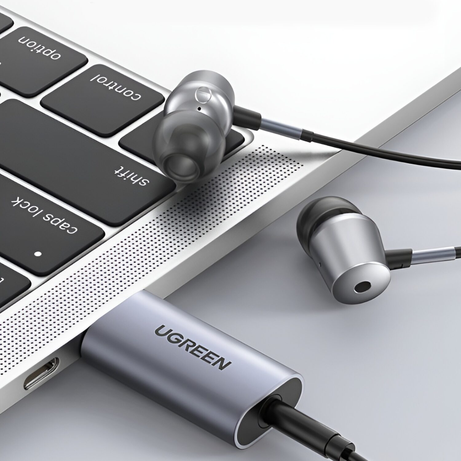 UGREEN CM383-80864 USB-A to 3.5mm Audio Jack External Sound Adapter - Silver - Image 2