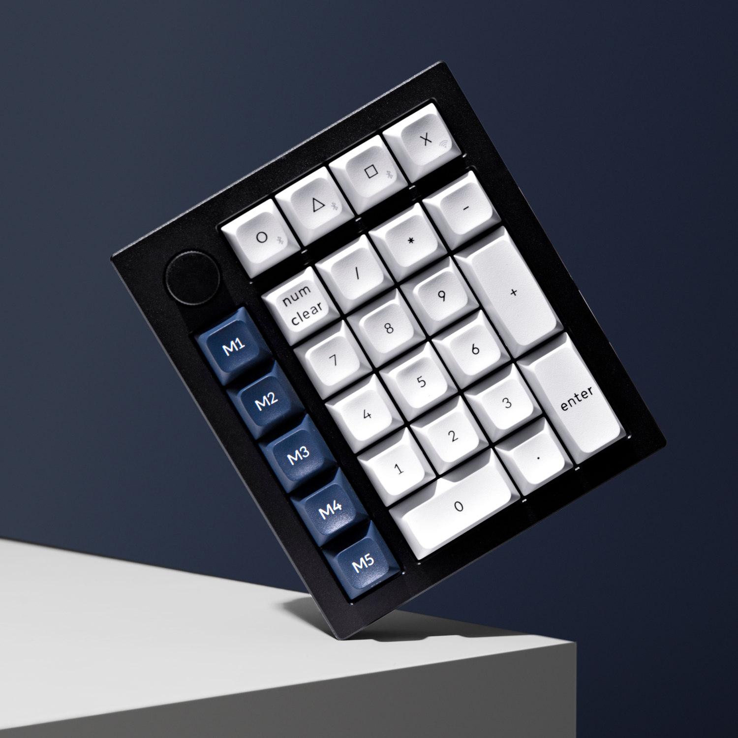 Keychron Q0 Max QMK Gateron Jupiter Banana RGB Wireless Custom Number Pad Shell White - Image 2
